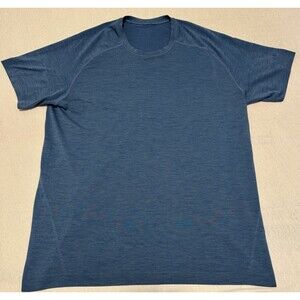 Lululemon Shirt Size Large Light Blue Metal Vent Tech Active Training Gym Run
